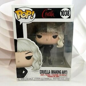 Funko Pop! Disney: Cruella (Making Art) #1038